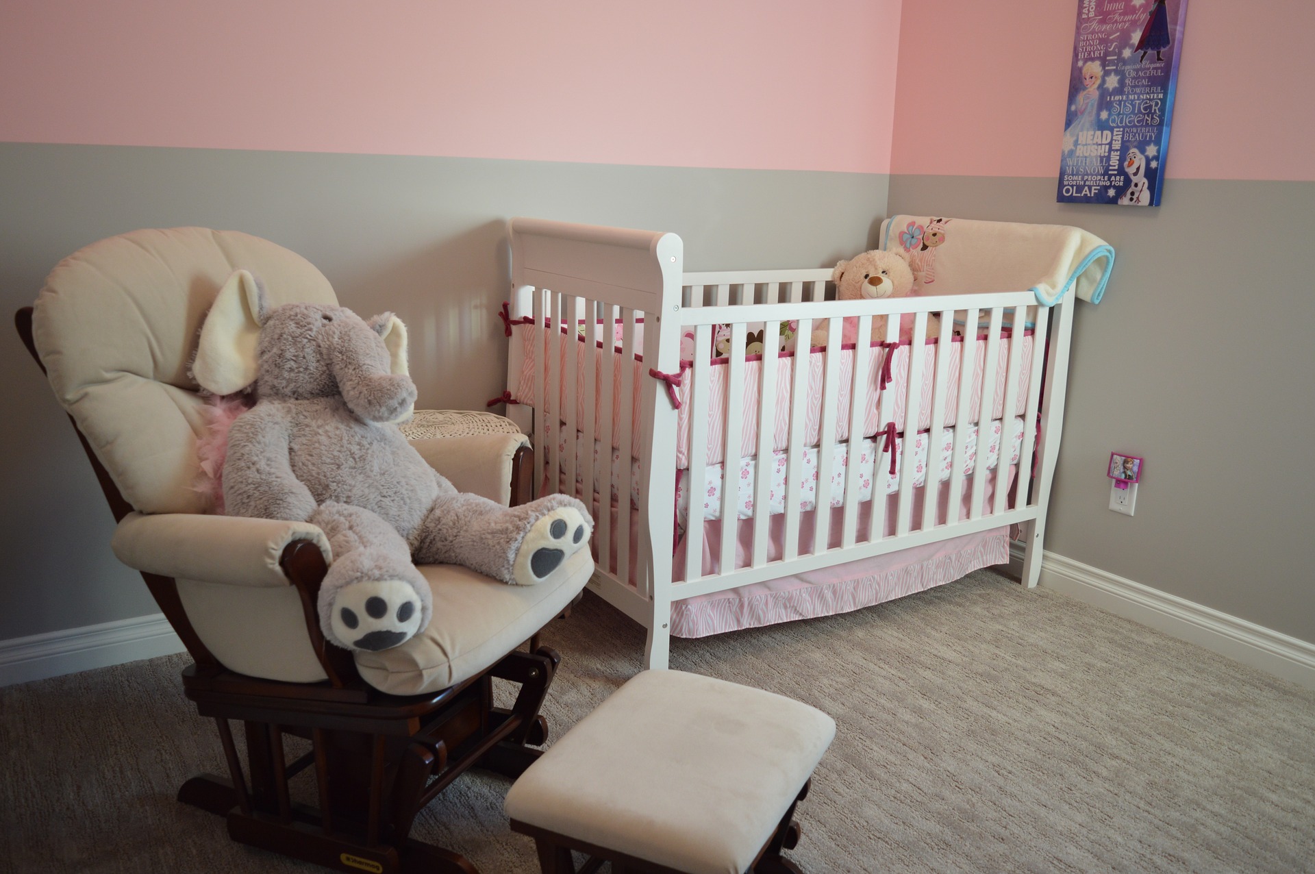 nursery,crib